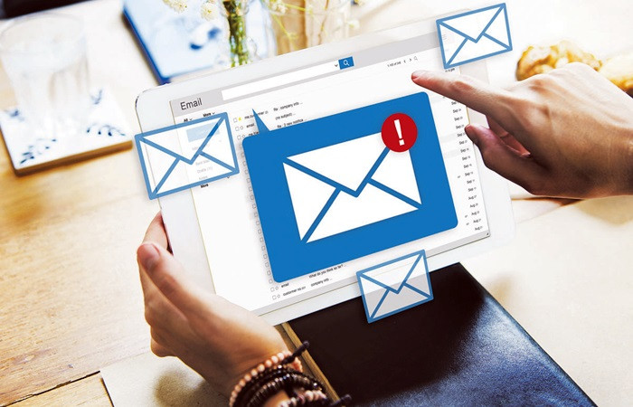 Email Takip Sistemi Raporlama Yapılması